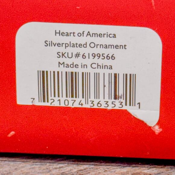 Vintage Lenox-Heart of America-Stars and Stripes Patriotic SilverPlated Ornament - Picture 7 of 8